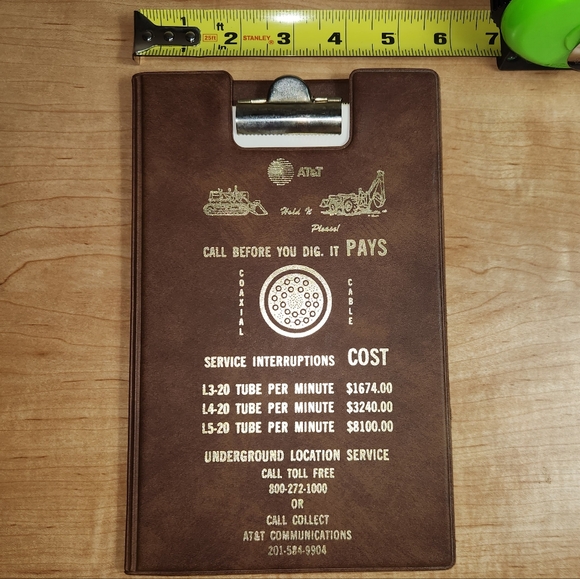 VINTAGE AT&T mini clipboard - Picture 3 of 6